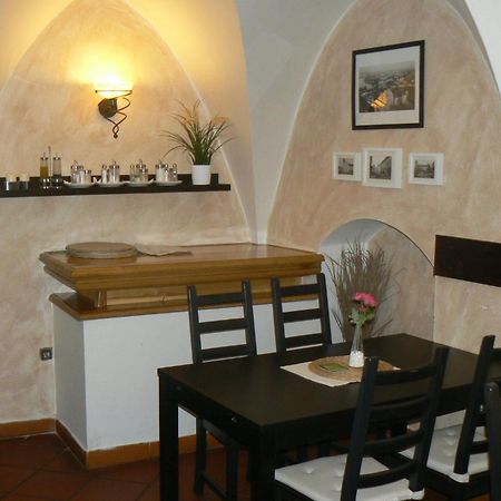 Penzion A Restaurace Modra Ruze Tabor Luaran gambar